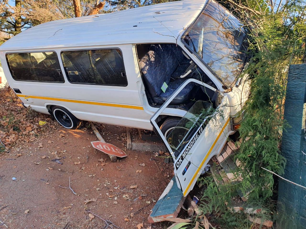 Multiple injured in a taxi collision in Bruma