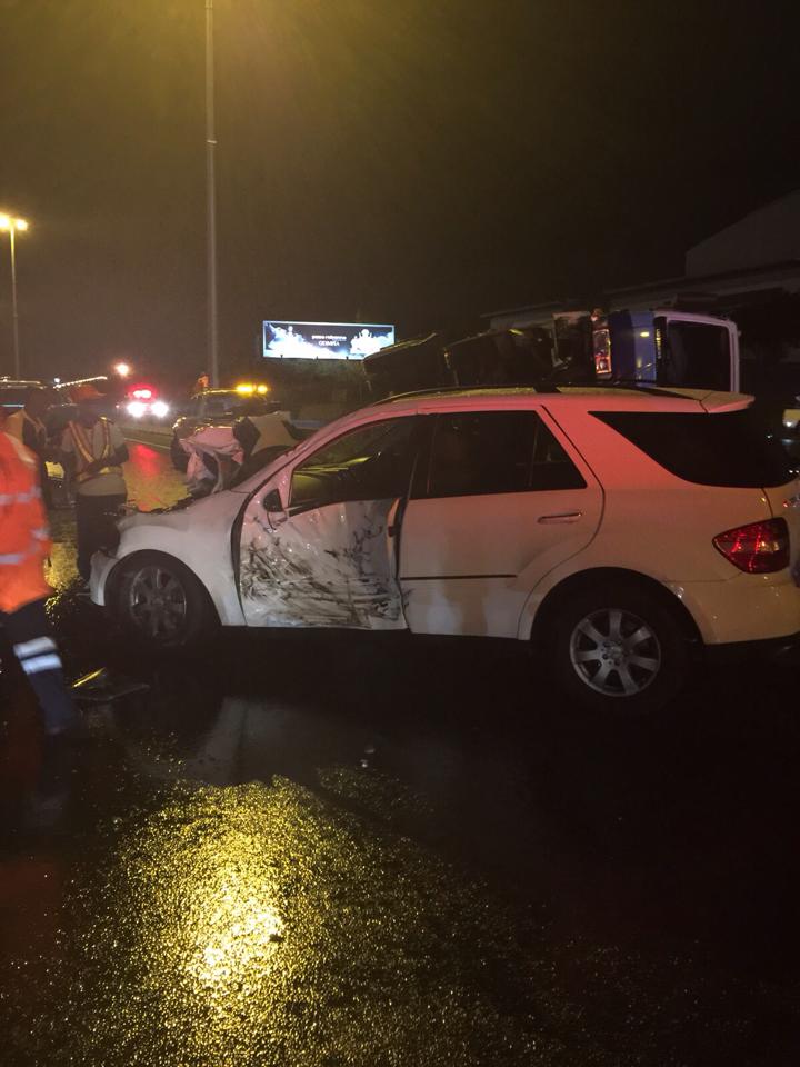 Three injured in Johannesburg collision on the N1 North near New Road