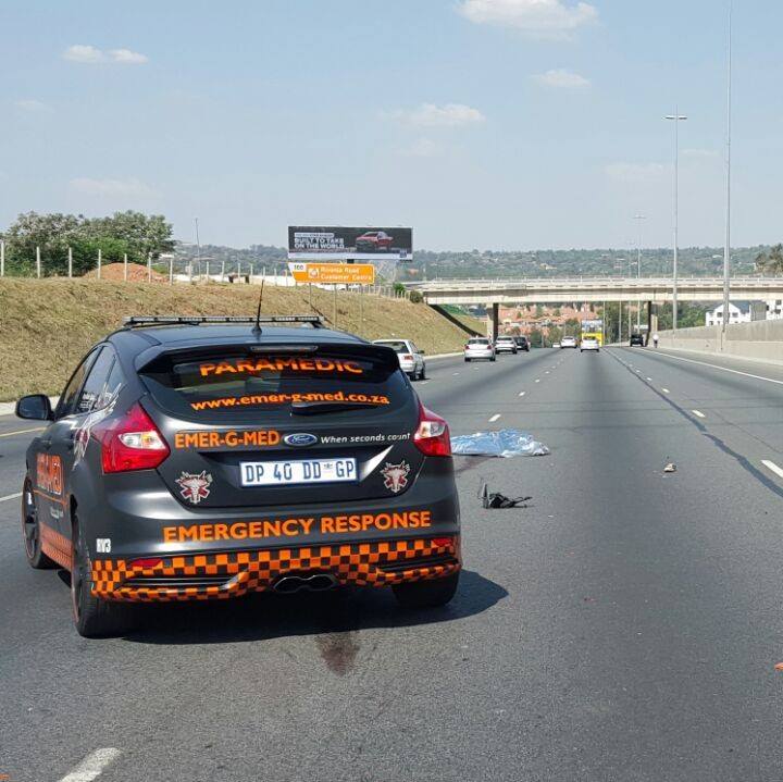 Fatal multi vehicle collision on the N1 North before the Rivonia Road ...