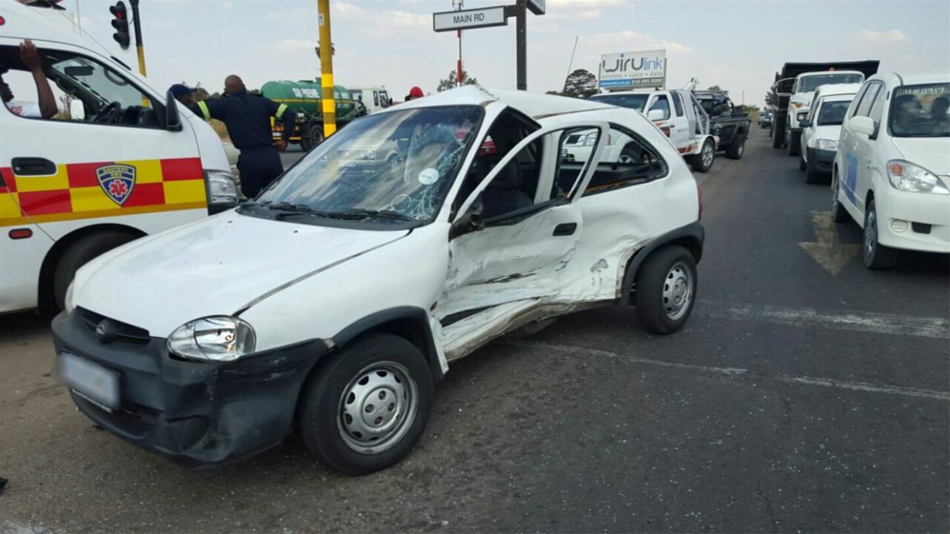 Crash At R555 Serious collision on the R55 at the R562 in Midrand.