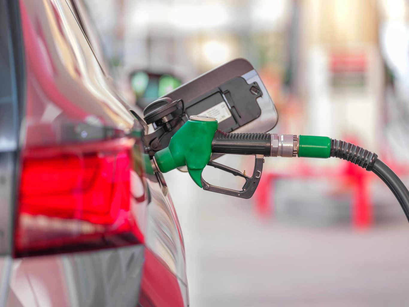 The AA calls for fuel quality testing