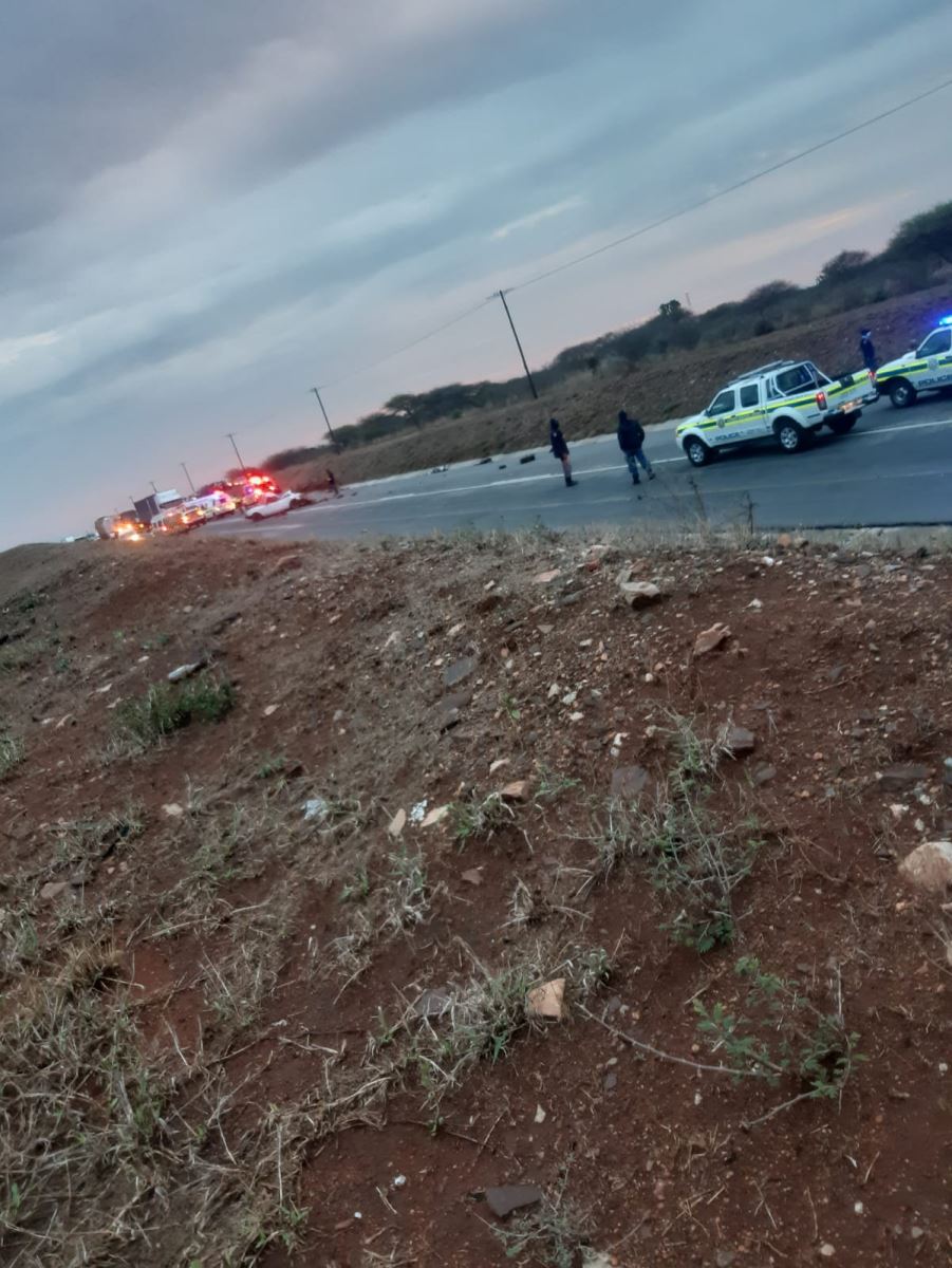 Road closure after fatal crash on the N1 North is closed between ...