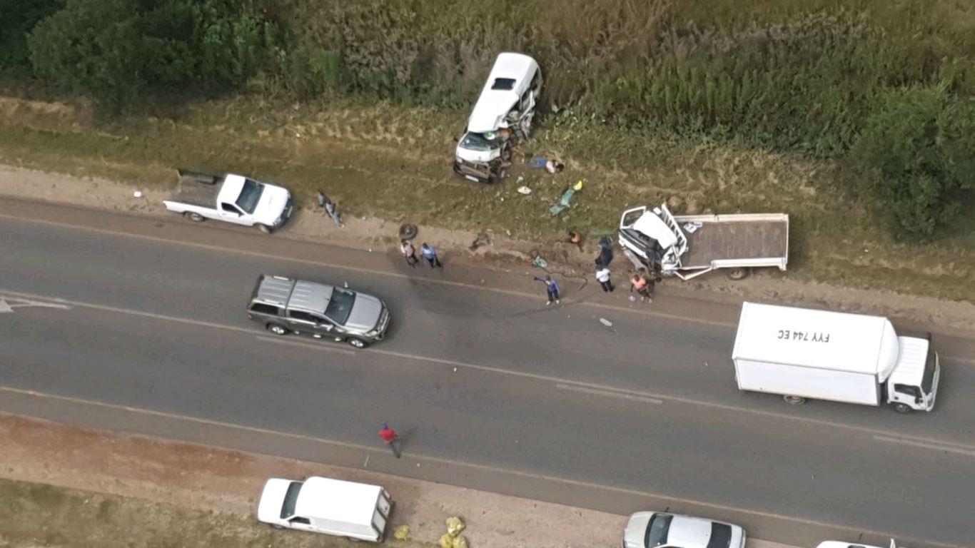 One killed in multi-vehicle collision on the R104 between Solomon ...