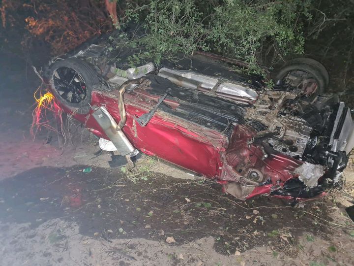 One killed, 4 injured in a motor vehicle collision on the N4 near ...