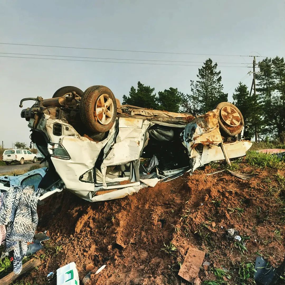 Two seriously injured in a two-vehicle collision on the R44 Kuilenburg ...