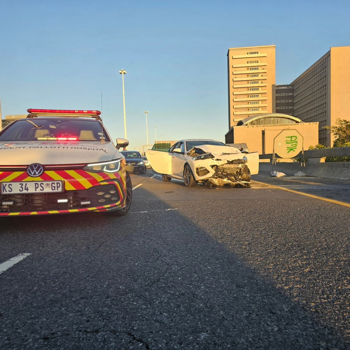 Three injured in a rear-end collision on the N1 Elevated Freeway, Cape Town