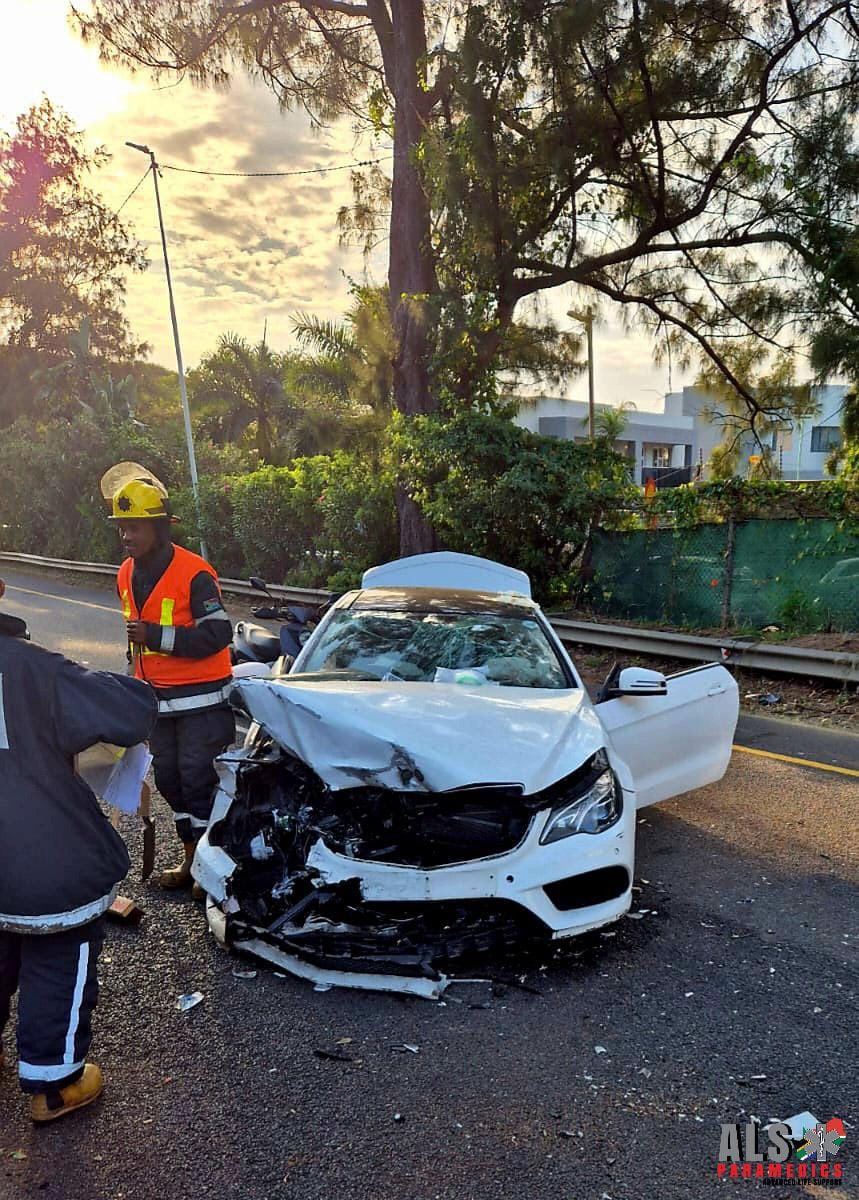 Horrific collision on the M4 near Virginia offramp, North of Durban.