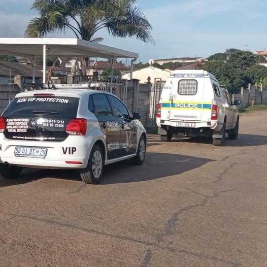 Armed Suspects Flee With Stolen Goods Following Home Invasion In Clayfield