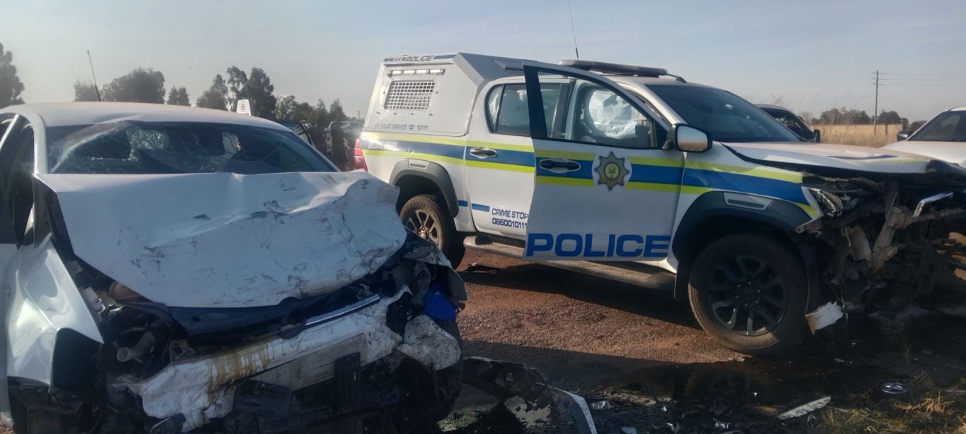 Head-On Crash During Police Chase Near Delmas – 5 Suspects Arrested