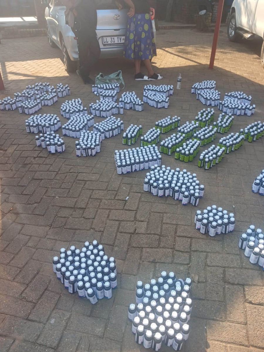 Limpopo traffic officers intercepted a vehicle transporting medicine without a pharmaceutical license/certificate