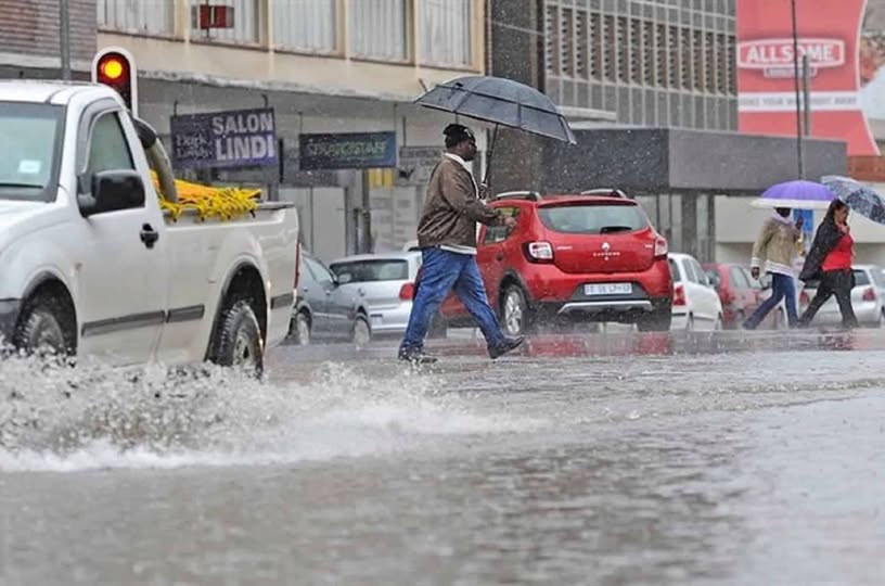 Ethekwini Municipality urges caution on flood-prone roads and low-lying areas as heavy rain is forecast for Thursday and Friday