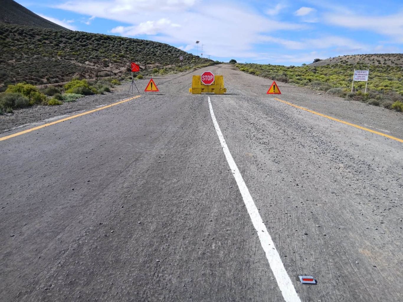 Klipwerf Road (DR2286) is CLOSED until further notice due to recent heavy rainfall, Namakwa District