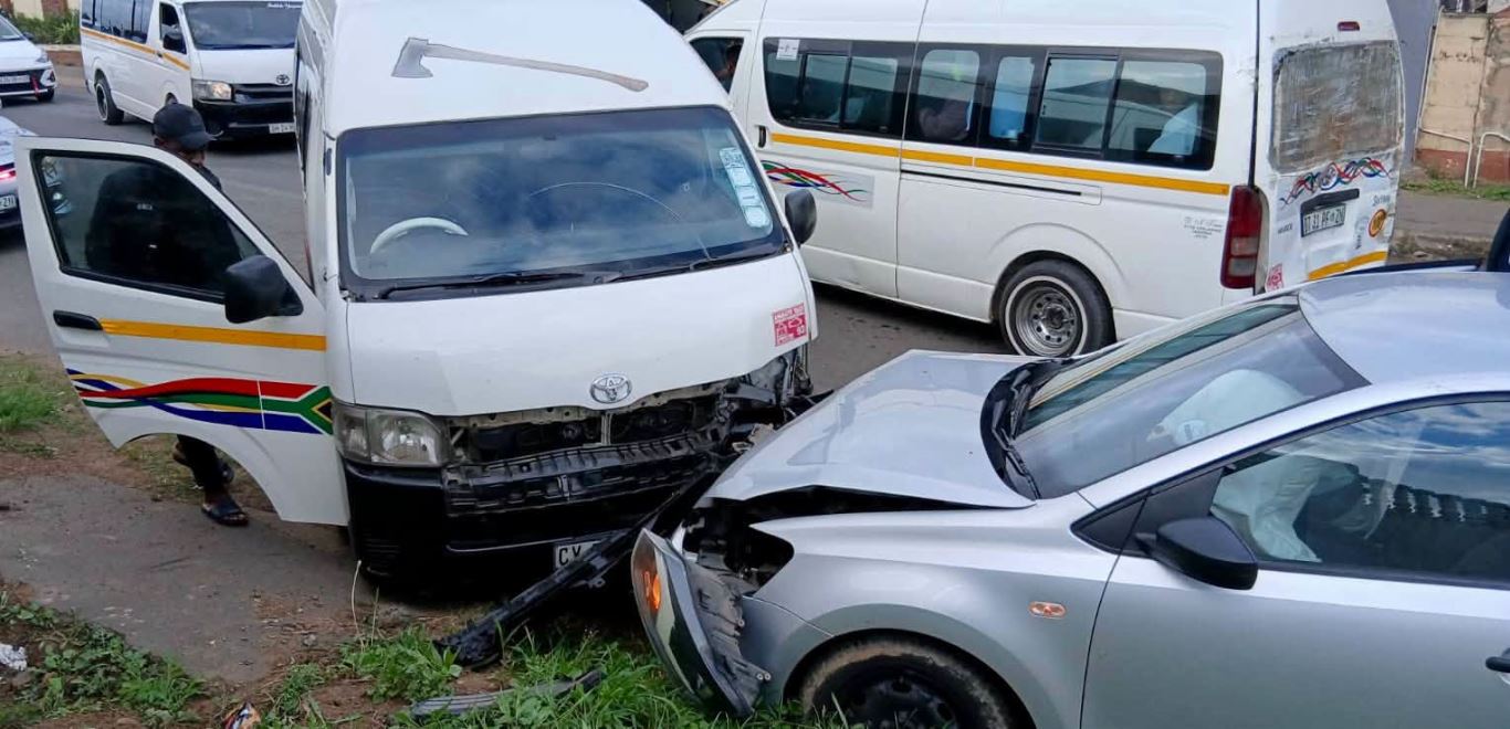 Five Injured In Head-On Collision: Parkgate – KZN