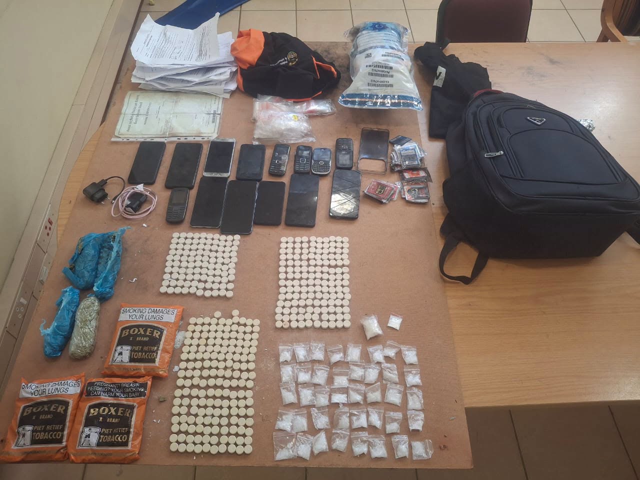 A cleaner, employed at Wynberg Magistrate’s court who intended to hand over contraband to a detainee is arrested