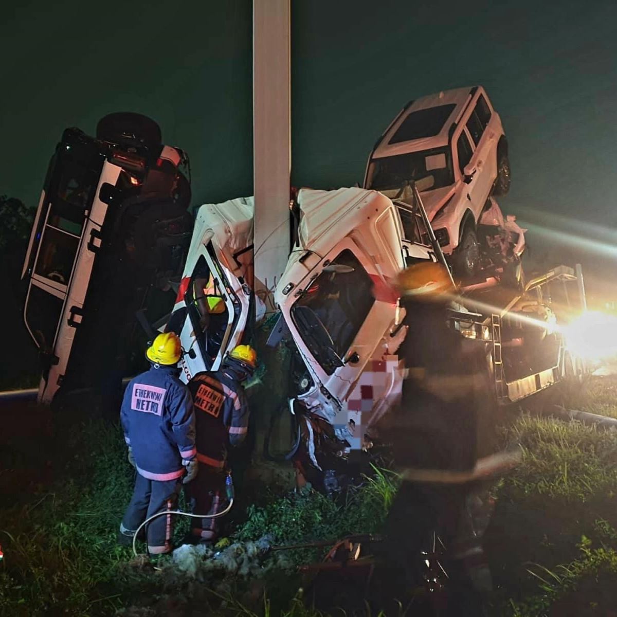 One Killed One Critically Injured in Pinetown Crash