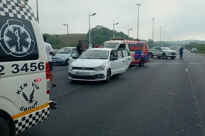 A woman has tragically lost her life following a crash on the N2 southbound, just after Sibaya, travelling towards Umhlanga