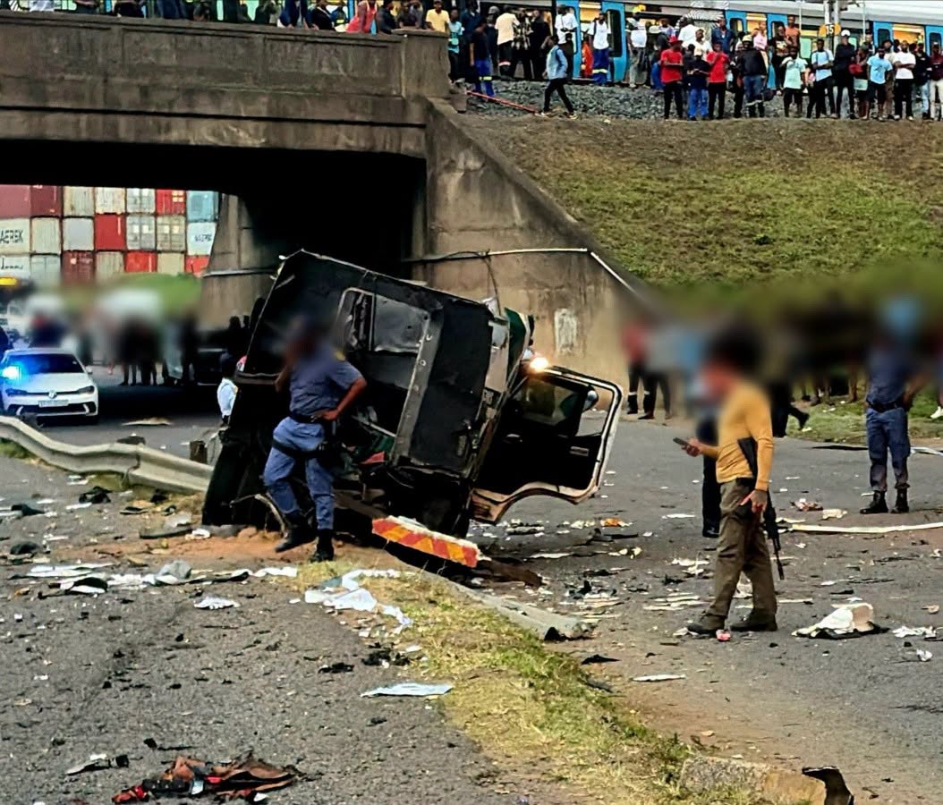 Three suspects killed, bystander wounded in a cash-in-transit heist on Pascoe Road, near Umlazi Mega City