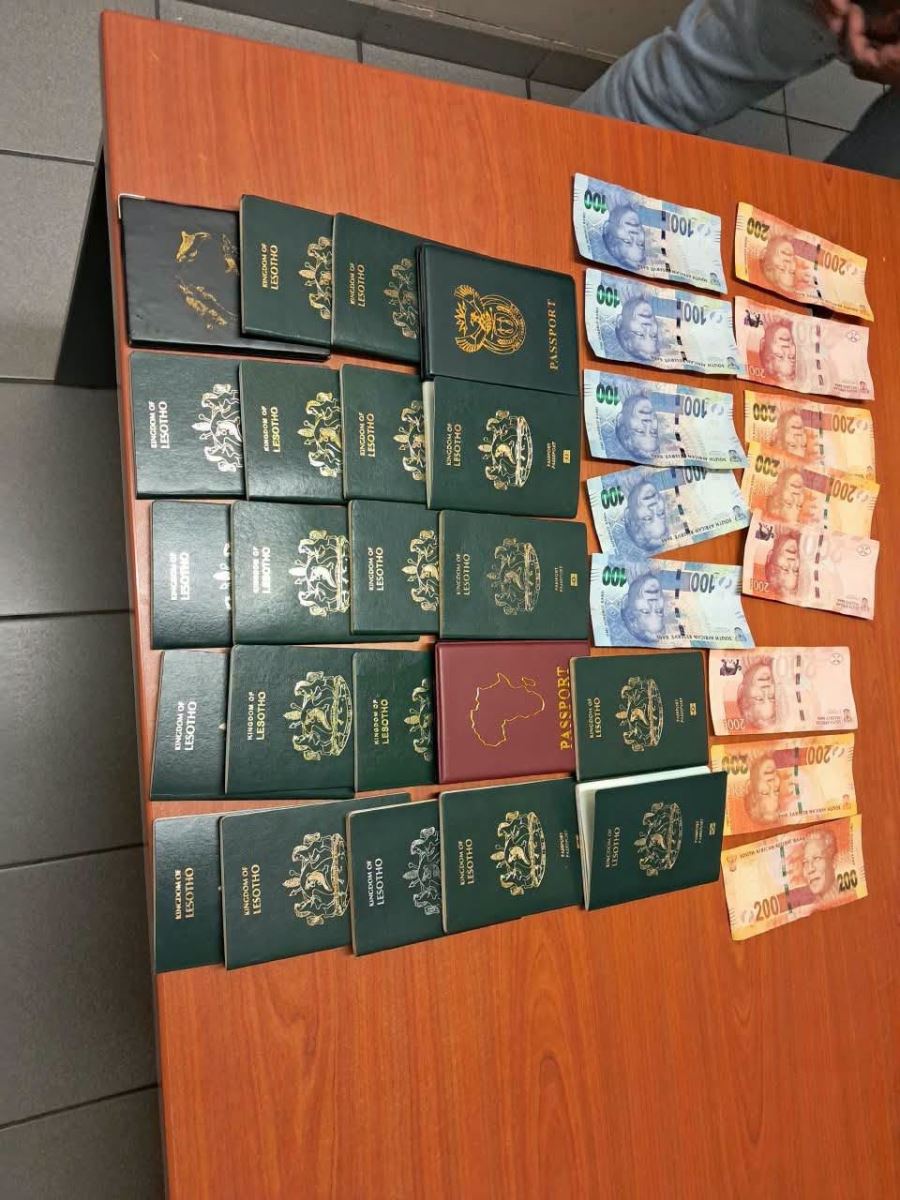 Border official stationed at the Maseru Port of Entry arrested for corruption and the possession of 22 passports