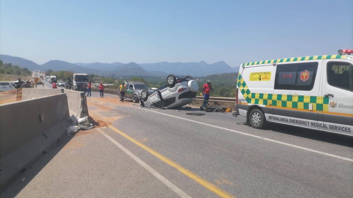 A road crash occurred at Crocodile Gorge between Kanyamazane IS and Matsulu IS