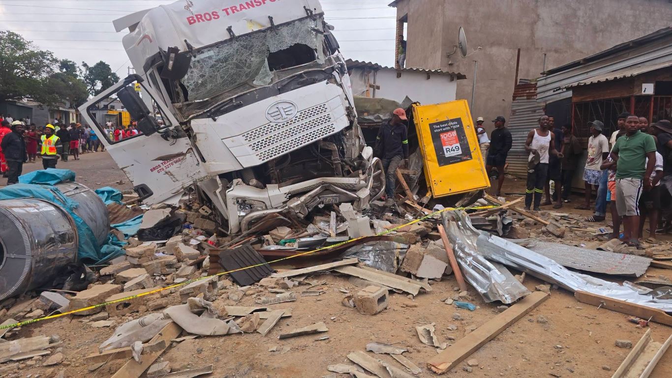 A truck without a driver leaves a trail of destruction on Umlazi’s Prince Mcwayizeni Road