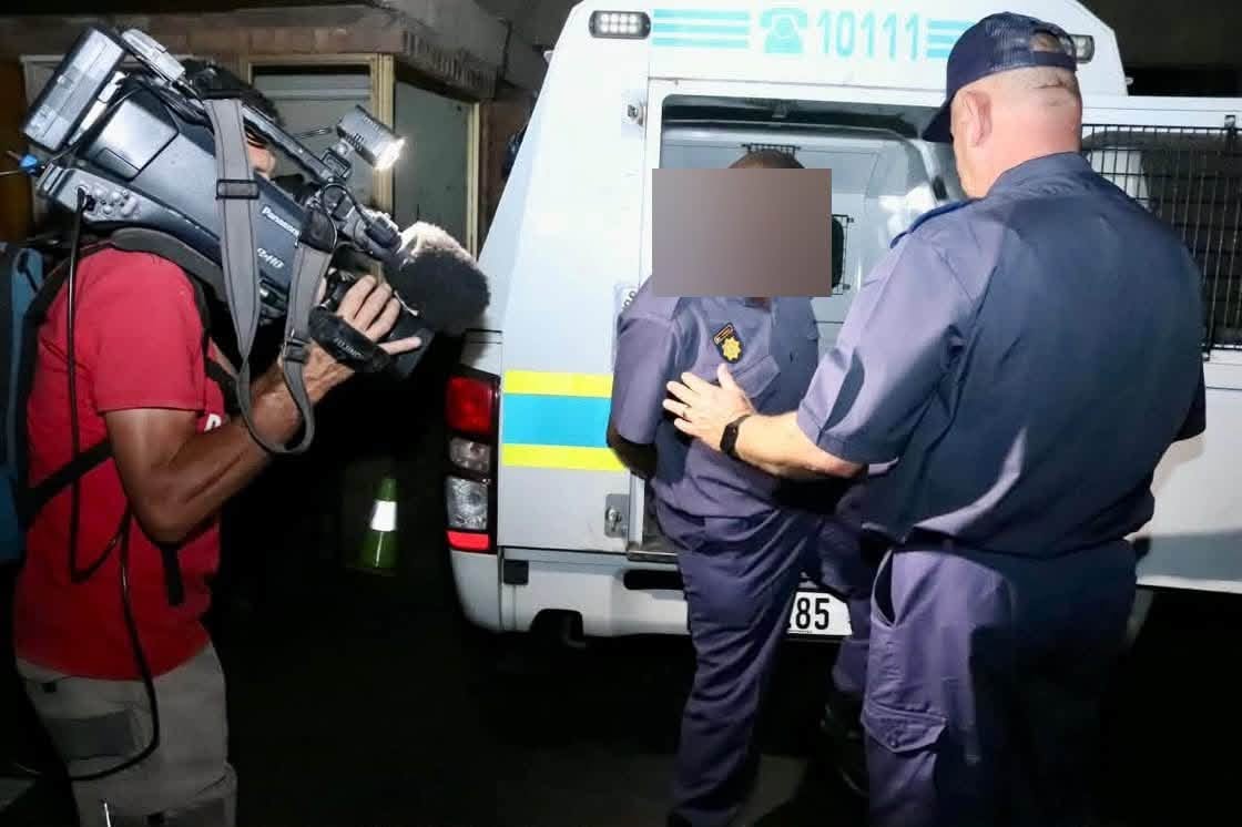 South African Police Service in Limpopo commended for the arrest of three police officers attached to Polokwane International Airport