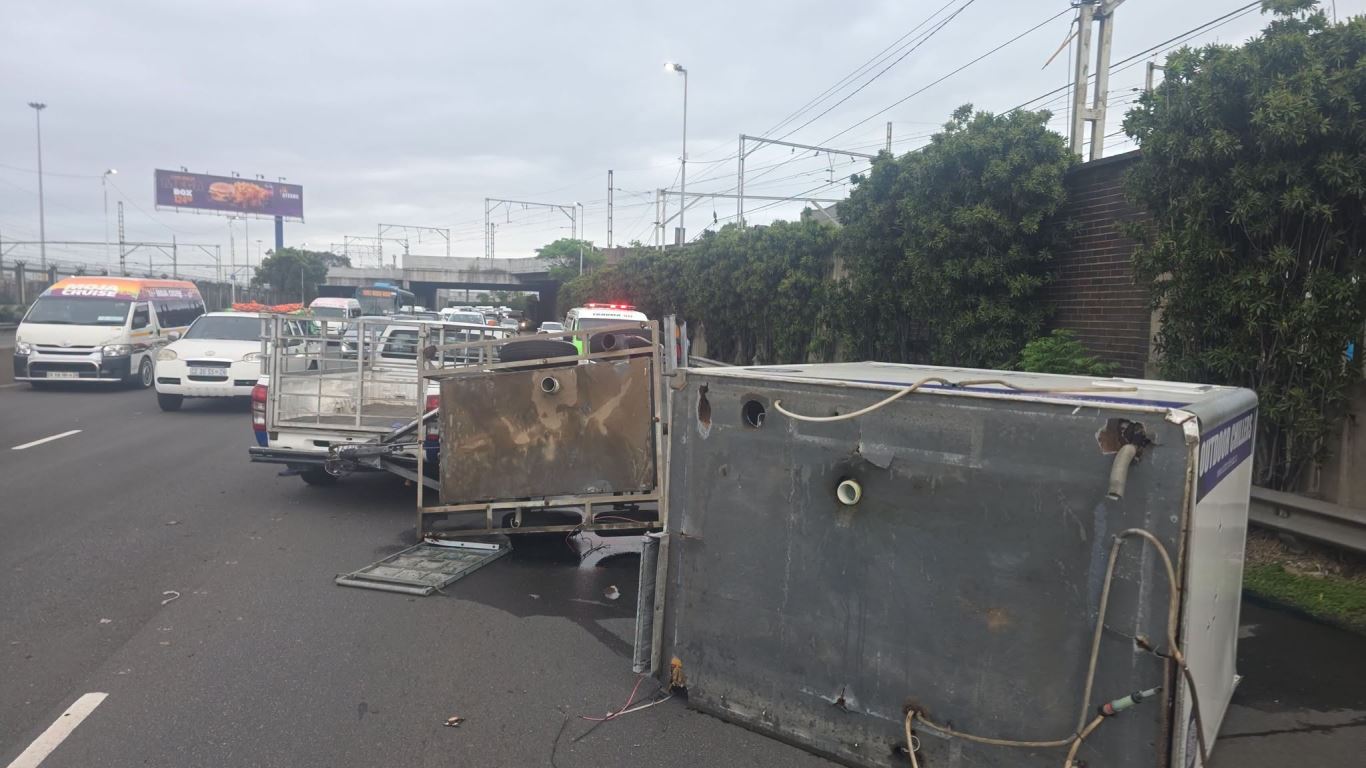 A motor vehicle collision on the M4 Southern Freeway, northbound, near Steel Bridge