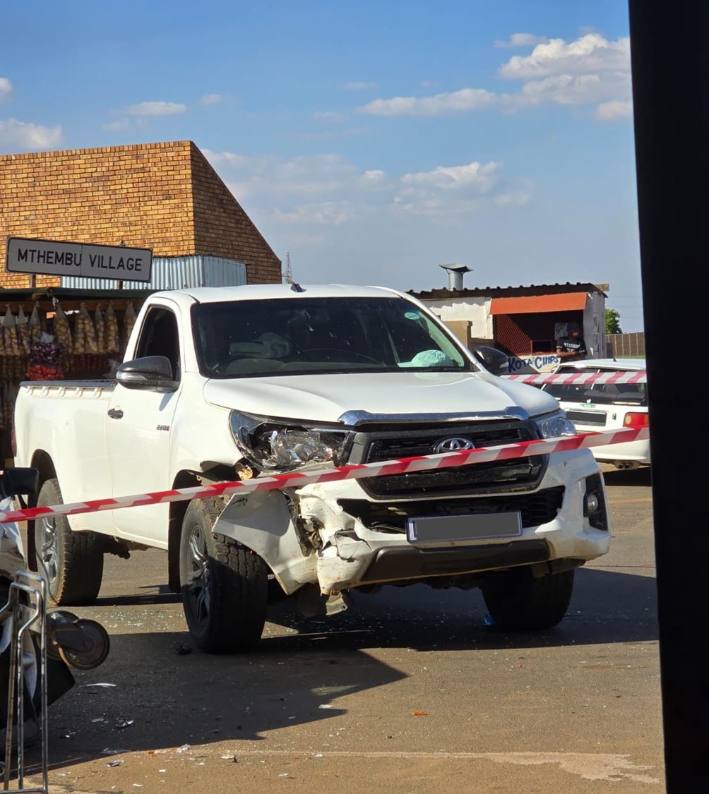 Three cash-in-transit robbery suspects fatally wounded during a ...