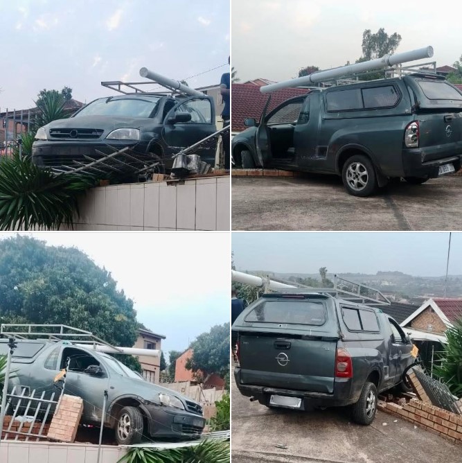 Bakkie Crashes Into Boundary Wall: Tongaat - KZN