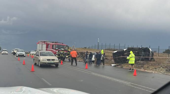 Vehicular accident involving a bakkie and a car on Kenneth Kaunda road, Bloemfontein