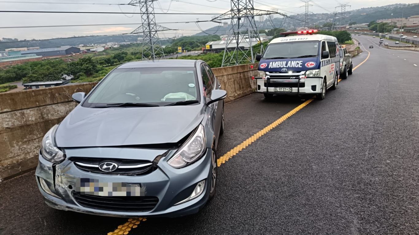 Collision on the N2 South Bound Service Road To Umgeni Road at Springfield, Durban