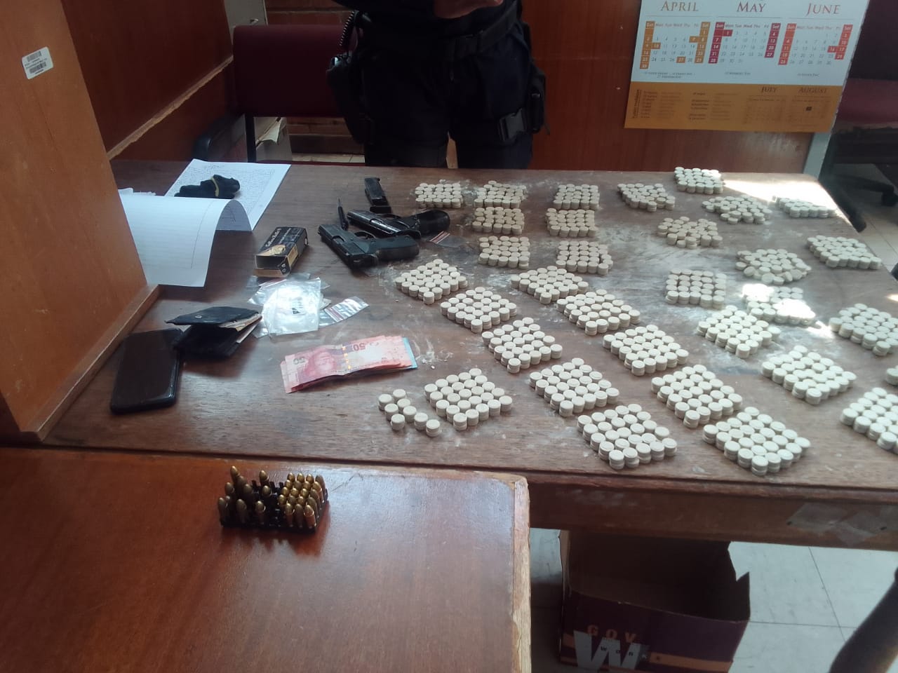 Two suspects nabbed for possession of unlicensed firearms and drugs