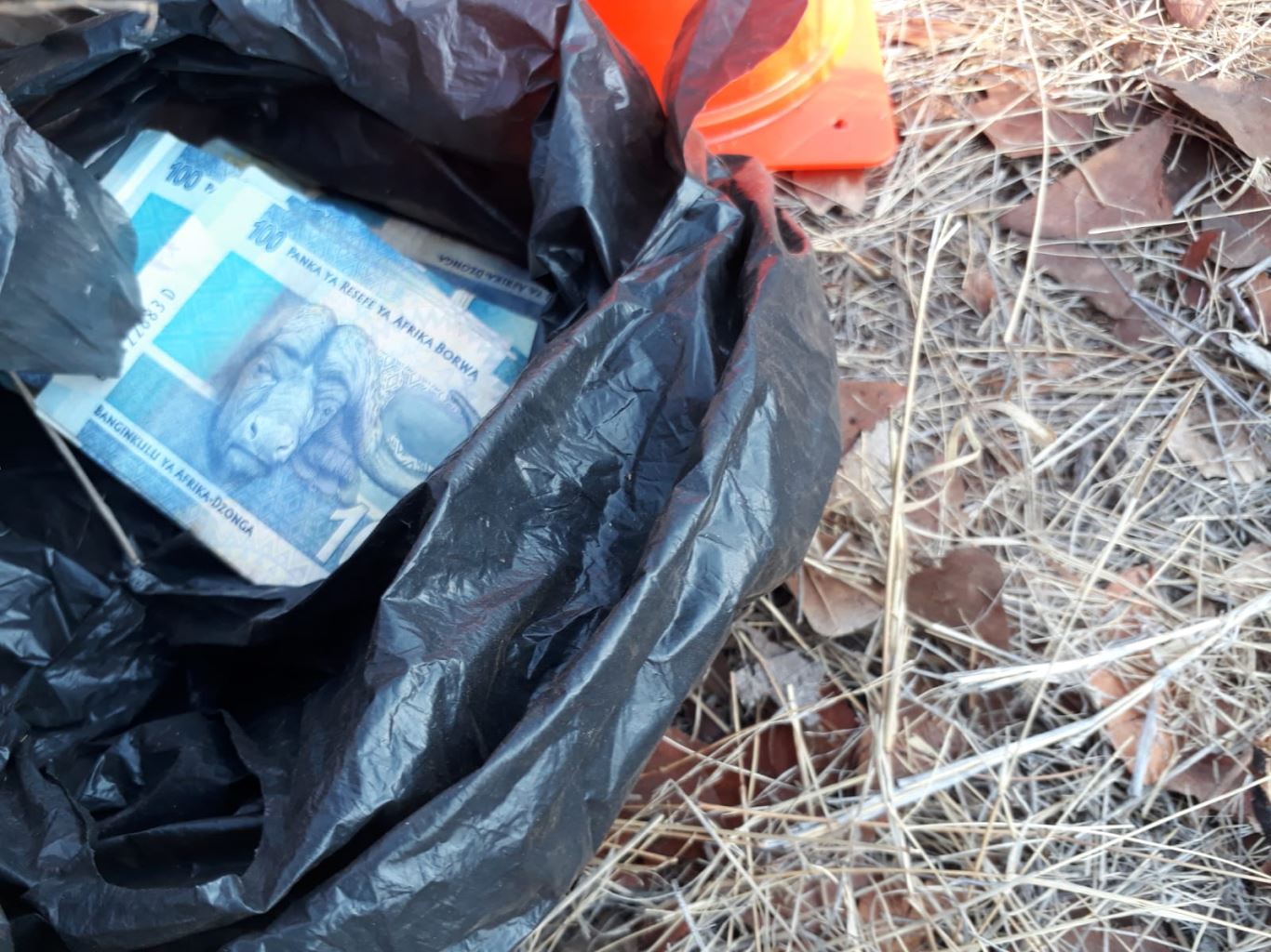 Five suspects arrested for house robbery and attempted murder